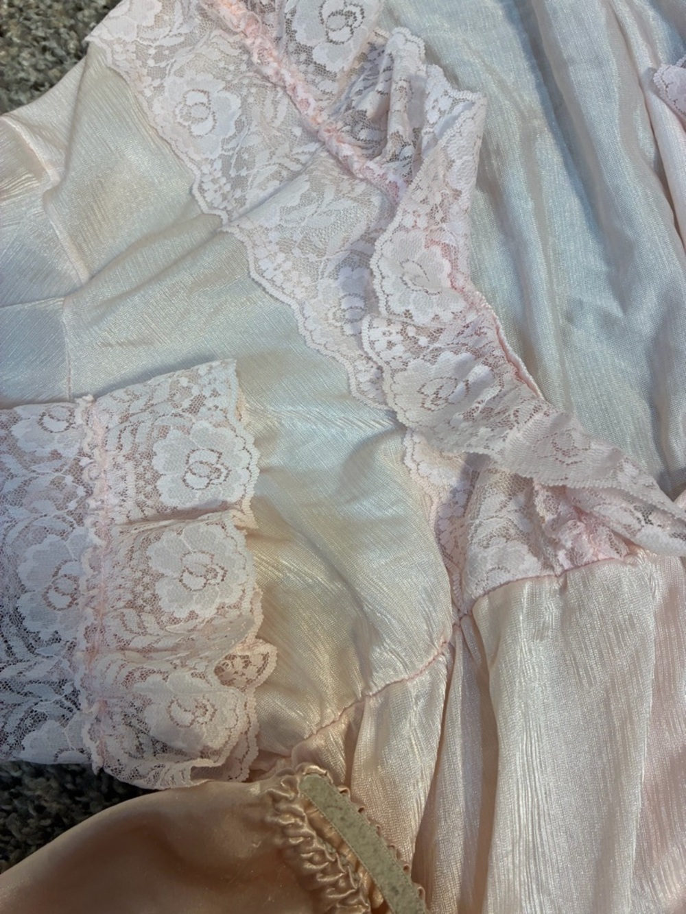 VTG Lingerie Victoria Secret Rikki Lot 3 Items Satin Lace Robe Camisole Shorts - Picture 14 of 14